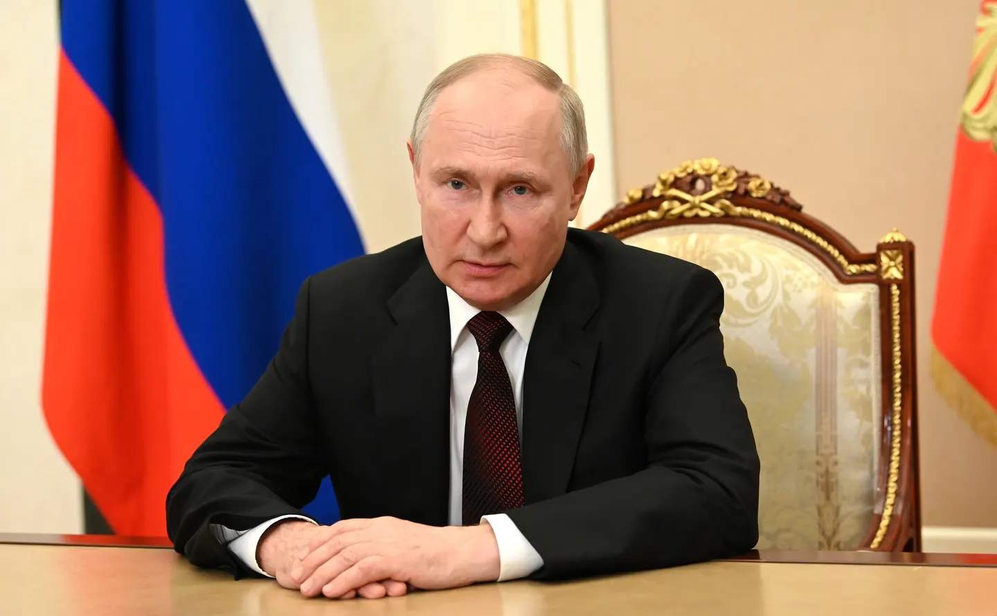 Президент РФ поздравил работников и ветеранов атомной промышленности с профессиональным праздником