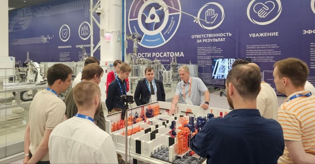 В «Росатоме» завершили пилотный цикл программы подготовки проектировщиков и конструкторов роботизированных производств ядерного топлива