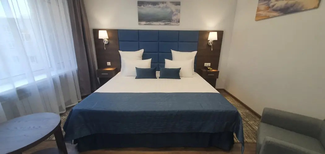 Suite with King-size Bed
