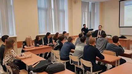 Формирование нового поколения инструкторов – техническая академия Росатома приняла участие в дне карьеры Росатома в УРФУ