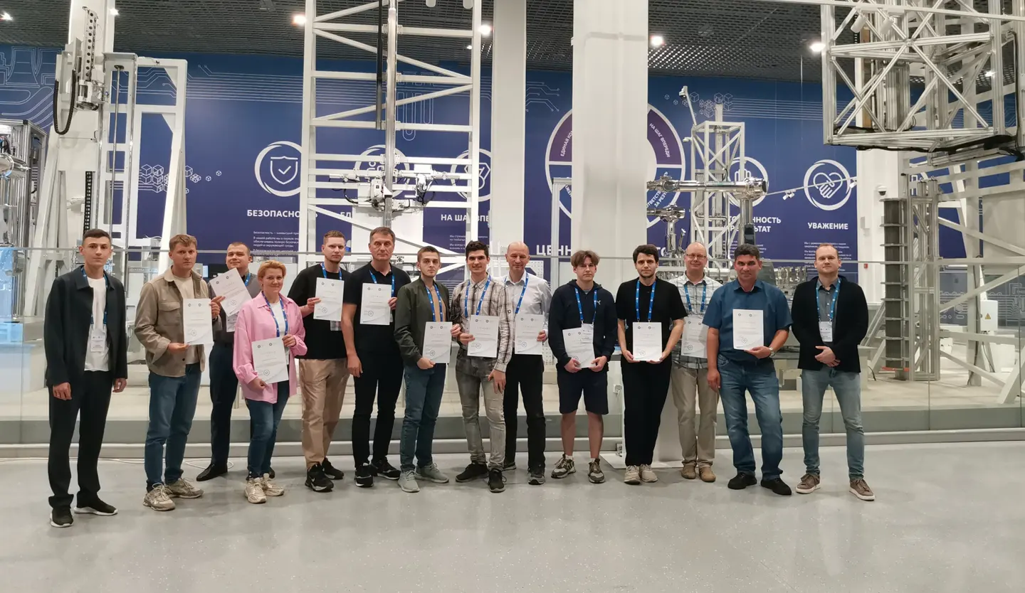 В рамках проекта «Прорыв» завершен пилотный цикл программы подготовки инженерно-технических специалистов робототехнических комплексов 