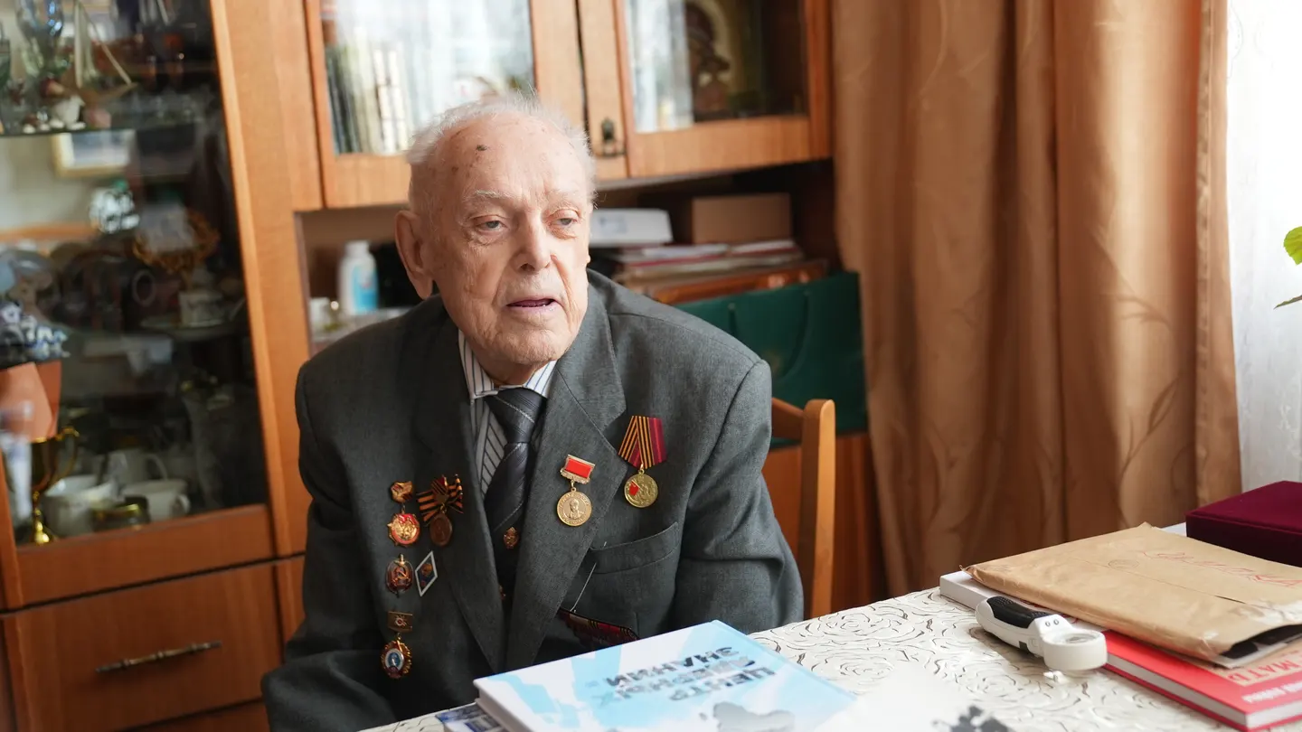 Они ковали Победу. Они созидали мир