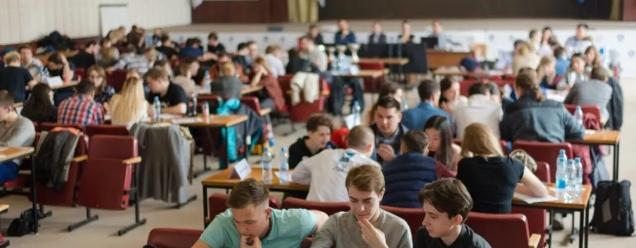 ГОРОДСКОЙ ТУРНИР СПОРТИВНОЙ ВЕРСИИ ИГРЫ «ЧТО? ГДЕ? КОГДА?» СОБРАЛ НА ПЛОЩАДКЕ ТЕХНИЧЕСКОЙ АКАДЕМИИ РОСАТОМА 150 ЗНАТОКОВ